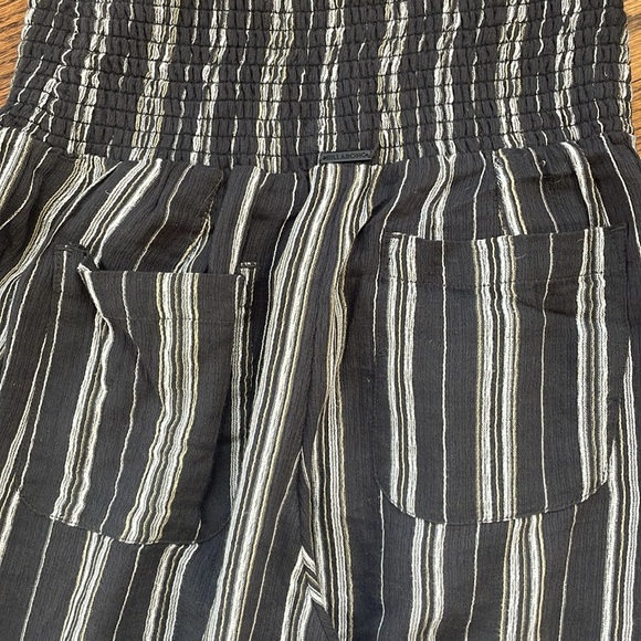 Billabong New Waves Pants - Picture 10 of 12